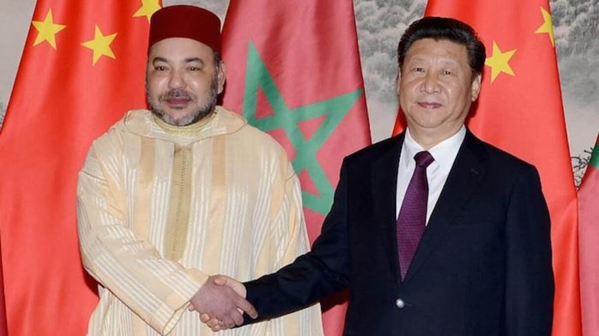 Le roi Mohammed VI et le premier ministre chinois Xi Jinping.