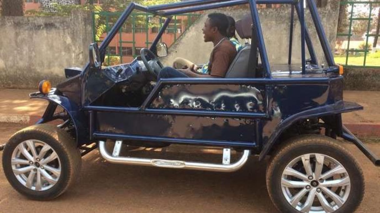 La SM 337, une voiture qui fait déjà sensation, malgré son caractère rustre.