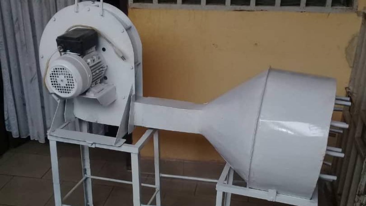 «Kisha», un appareil capable de fabriquer des nuages pour assurer des précipitations artificielles.
