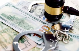 مكافحة تبييض الأموال