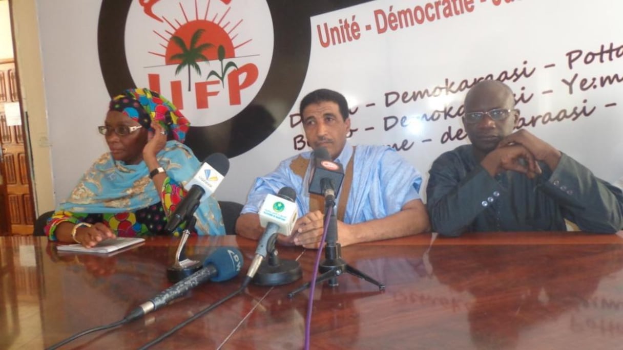 Mohamed ould Maouloud, président de l'UFP, et quelques cadres du parti.