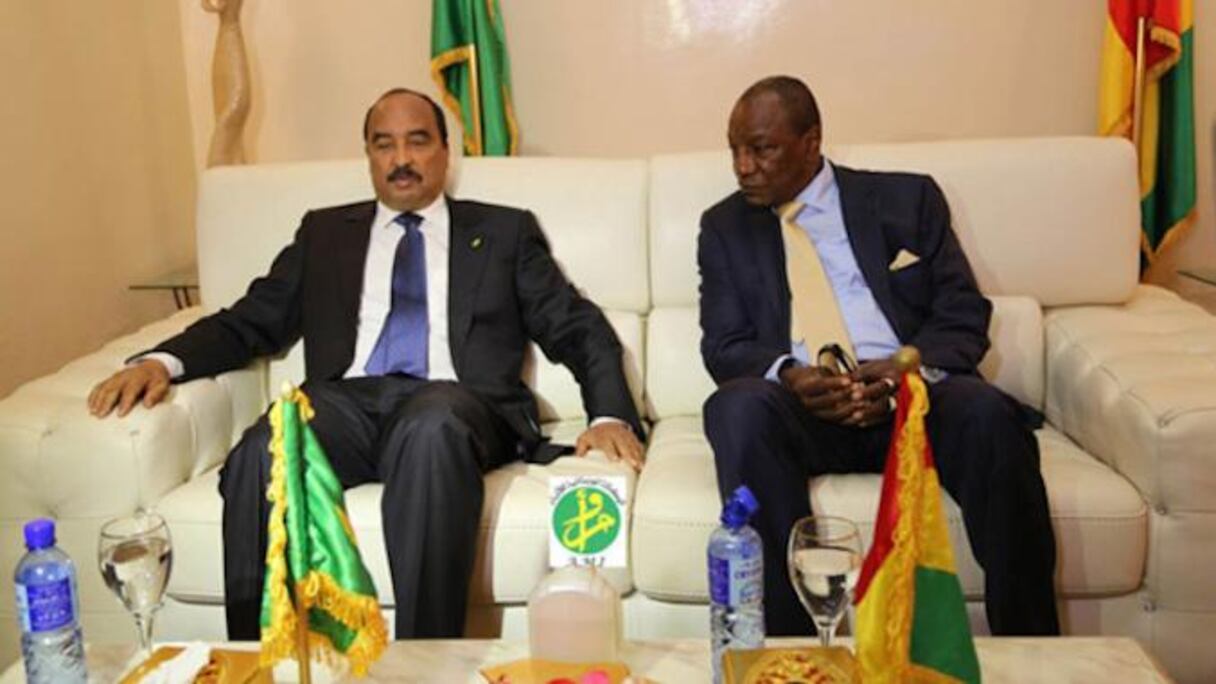Mohamed ould Abdel Aziz, président de la Mauritanie, et Alpha Condé, président de la Guinée.