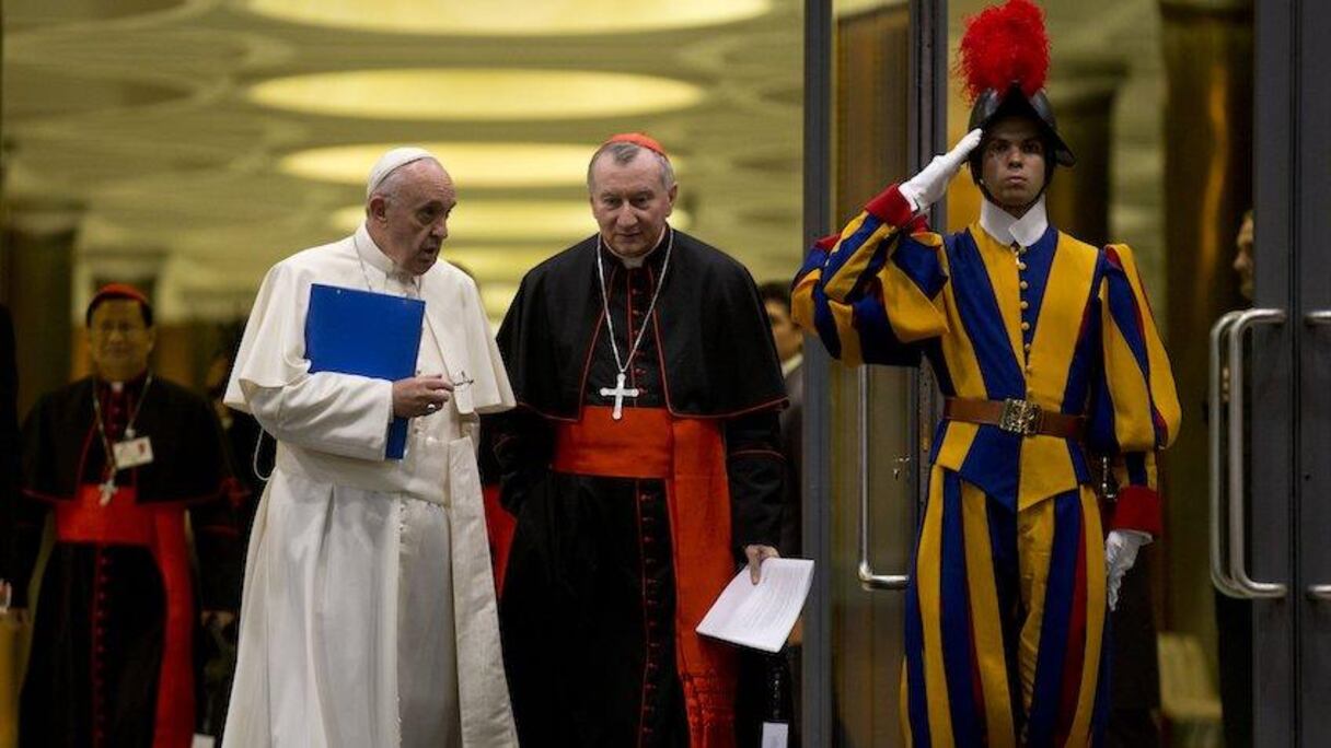 Le pape François et le Cardinal Pietro Patrolin.