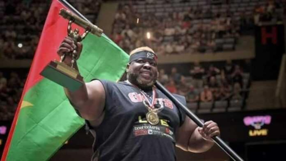 Le Burkinabè Iron Biby, auréolé du titre d'homme le plus fort du monde.