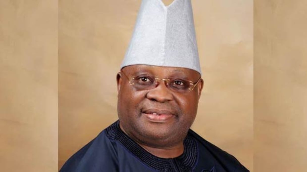 Le sénateur Ademola Adeleke du Parti démocratique populaire (PDP).