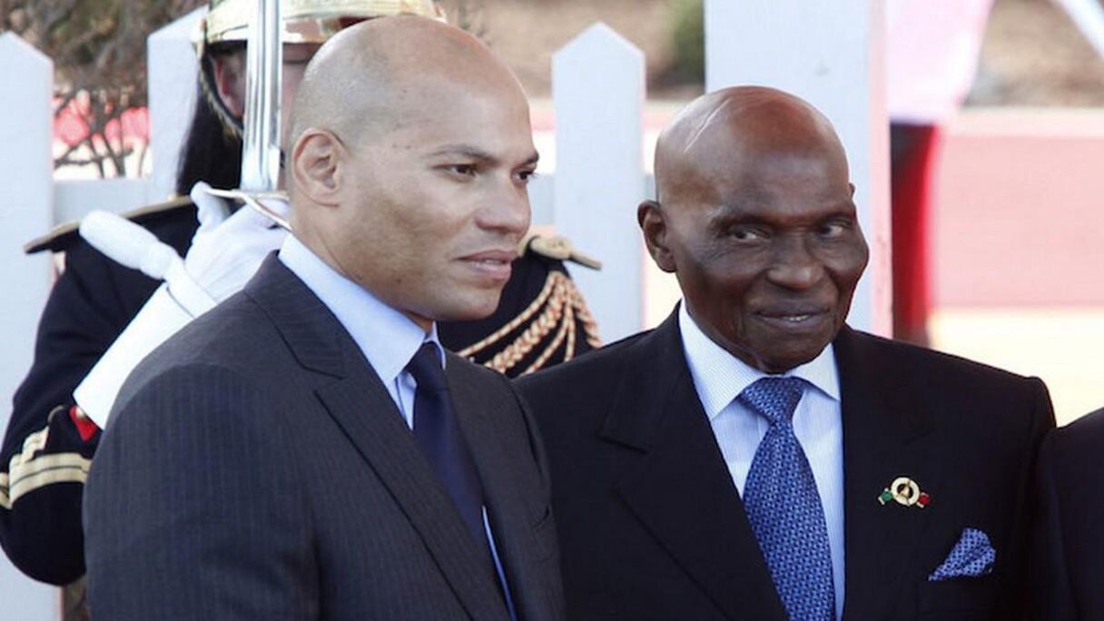 Après avoir défendu son fils Karim (à g.), Me Abdoulaye Wade (à dr.) se fait l'avocat de l'Etat du Sénégal.