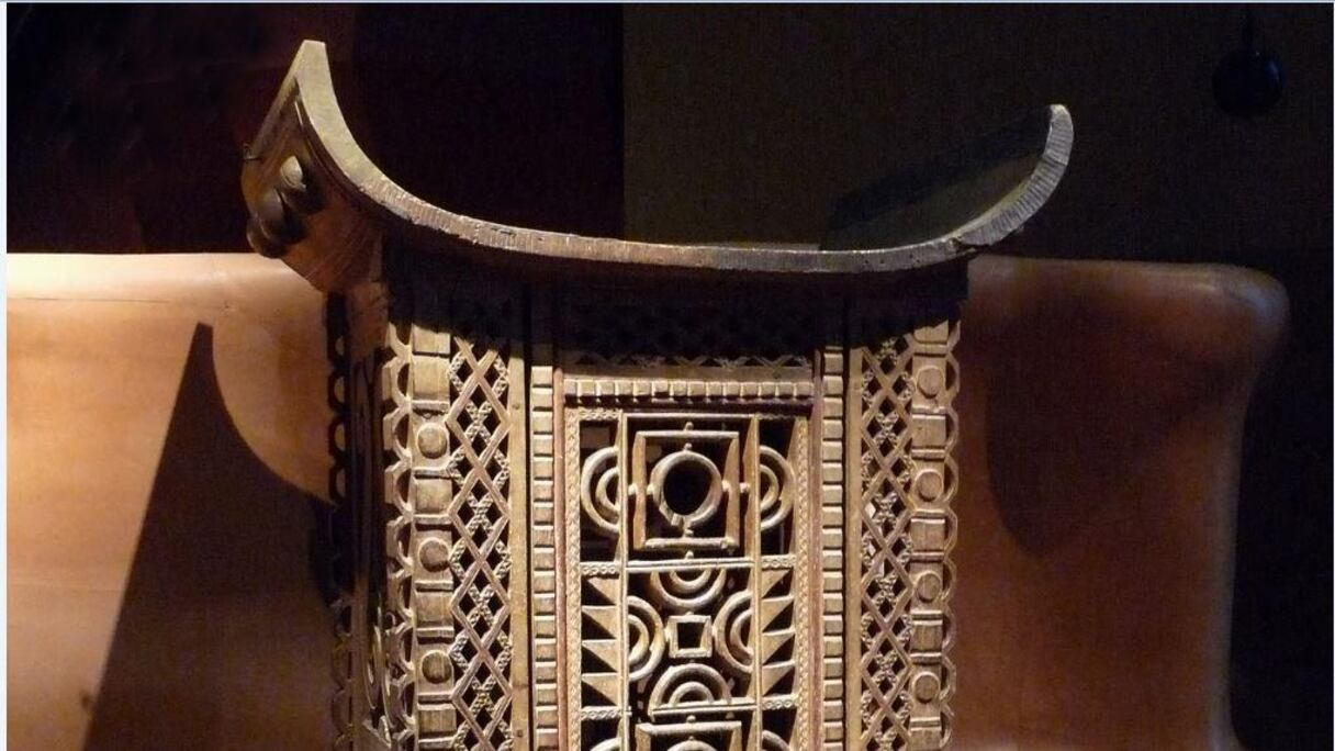 Trône du roi Ghézo, neuvième roi d'Abomey, actuel bénin. Il se trouve au musée du Quai-Branly, en France