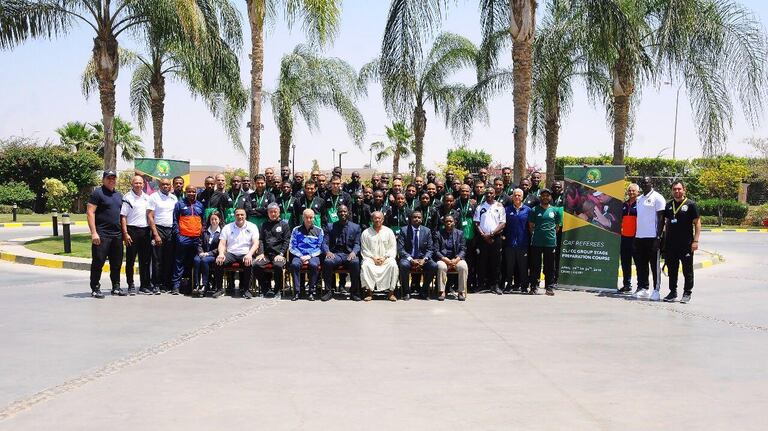 Au total 28 arbitres et 23 assistants bénéficient de six jours de formation.