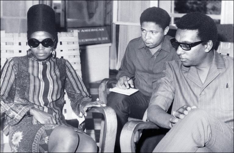 Stokely Carmichael, fondateur des Black Panther, et Miriam Makeba le 12 Septembre 1968