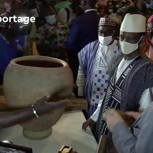  les Etats-Unis restituent près d'un milliers de biens culturels au Mali 
