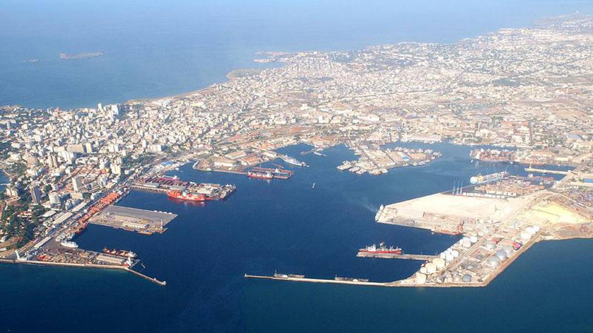 Port autonome de Dakar. 