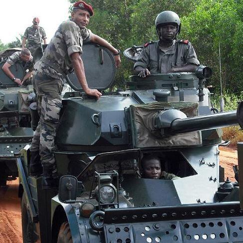 Gambie: l'armée sénégalaise n'attend plus que minuit pou rintervenir